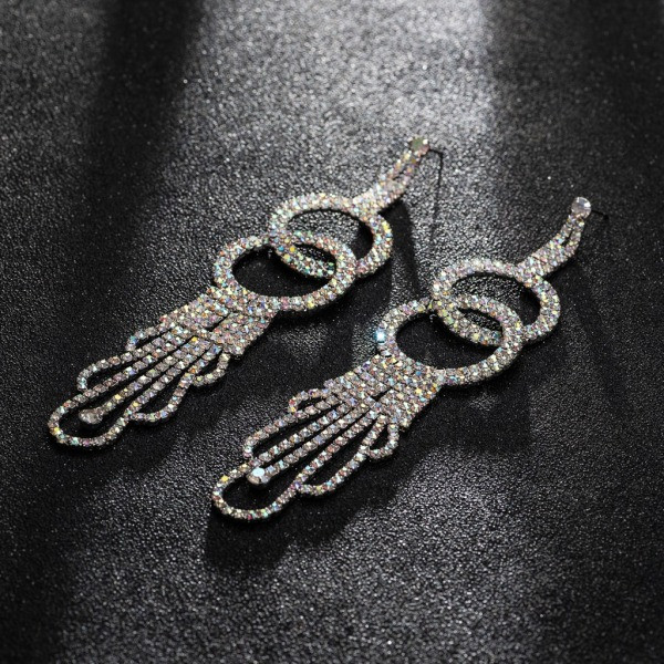 Stiilsed naiste rippuvad ümmarguste kivikestega kõrvarõngad