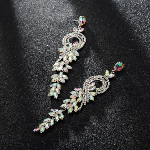 Elegáns női lógó fülbevaló színes kövekkel