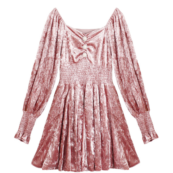 Naiste retrostiilis pikkade varrukate ja nööpidega sametkleit