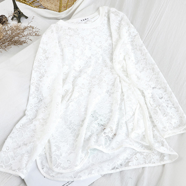 Modern női csipkeblúz ovális nyakkivágással