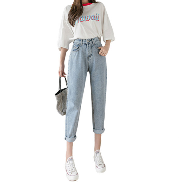 Kõrge vöökohani ulatuva mudeliga vabaaja naiste teksad