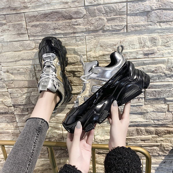 Moodsad sooja voodriga naiste tossud ökonahast