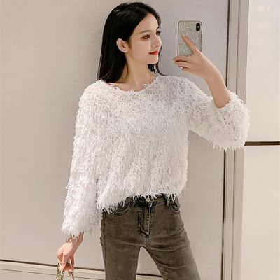 Μοντέρνα γυναικεία μπλούζα με στρογγυλή λαιμόκοψη και κρόσσια