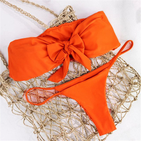 Uue mudeli ujumistrikoo Bridgette ülaosa ja paelaga