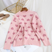 Modern női szívpulóver kerek nyakkivágással