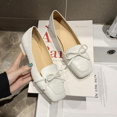 Ежедневни обувки с ниска подметка и панделка от еко кожа 