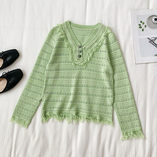 Női alkalmi blúz zöld, fekete és fehér gombokkal