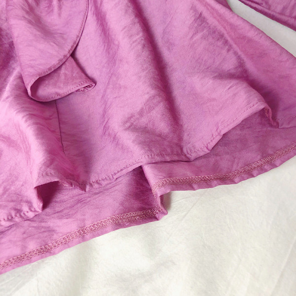 Naiste vabaaja pikkade varrukatega must-valge roosa pluus