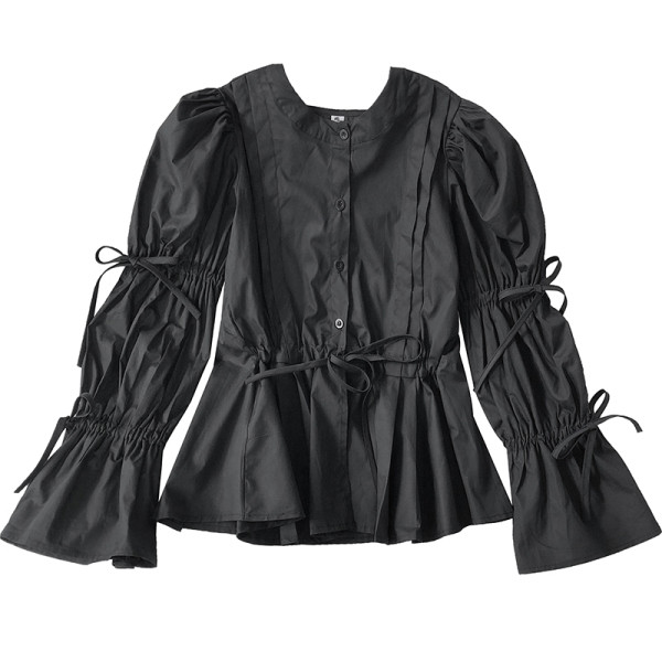 Modern női blúz nyakkendőkkel és gombokkal