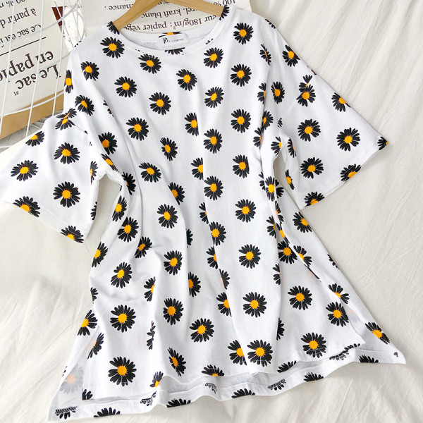 Καθημερινή γυναικεία μπλούζα φαρδύ μοντέλο με floral print