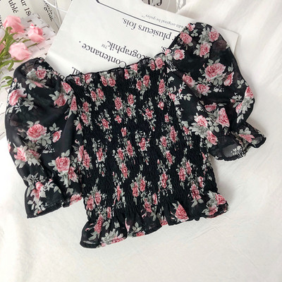 Aktuális női rövid blúz virágmintával három színben