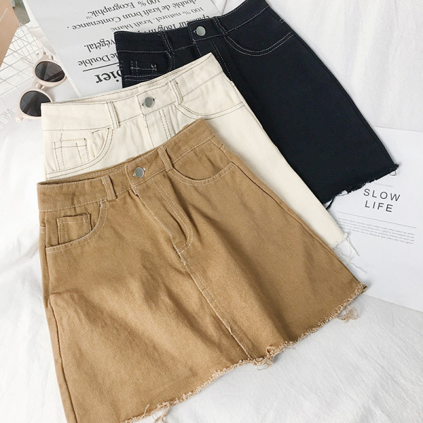 Naiste vabaaja seeliku tavaline neljas värvitoonis mudel