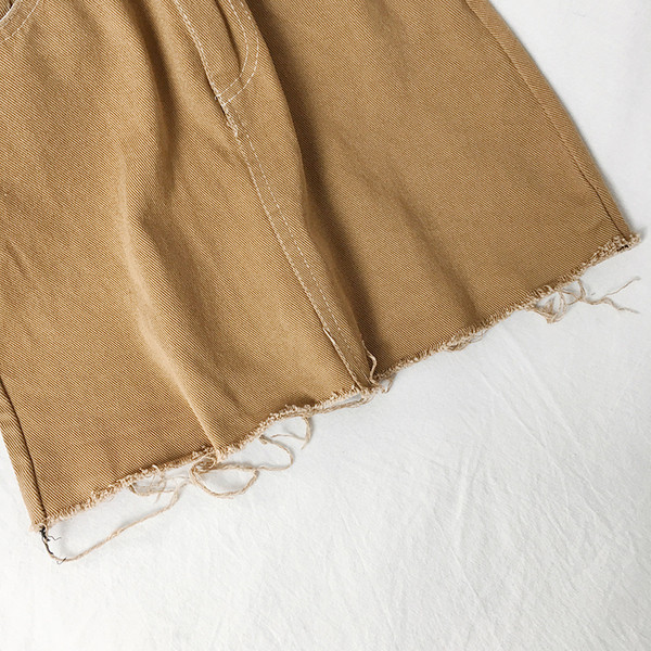 Naiste vabaaja seeliku tavaline neljas värvitoonis mudel