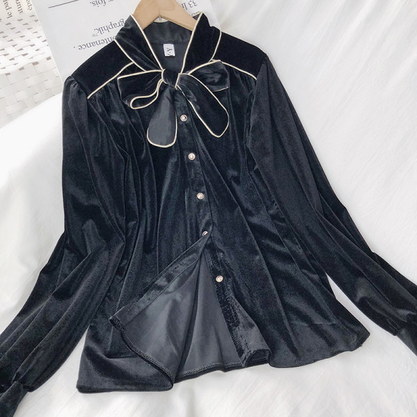 Moderna ženska košulja širokog modela crne boje