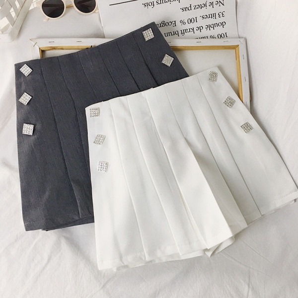 Szoknya - nadrág magas derékkal és gombokkal