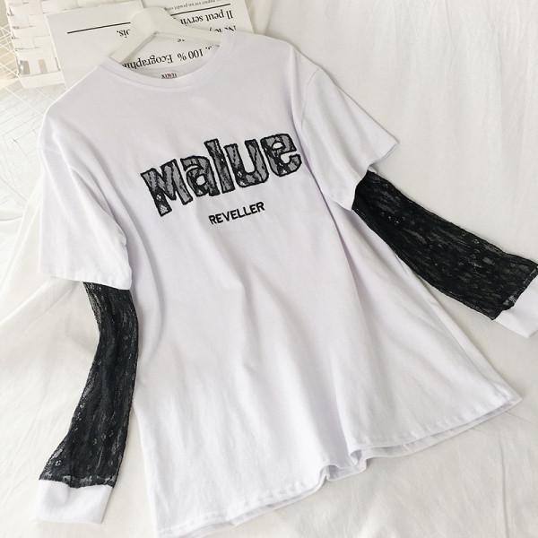 Ženska ležerna bluza s ovalnim izrezom i natpisima