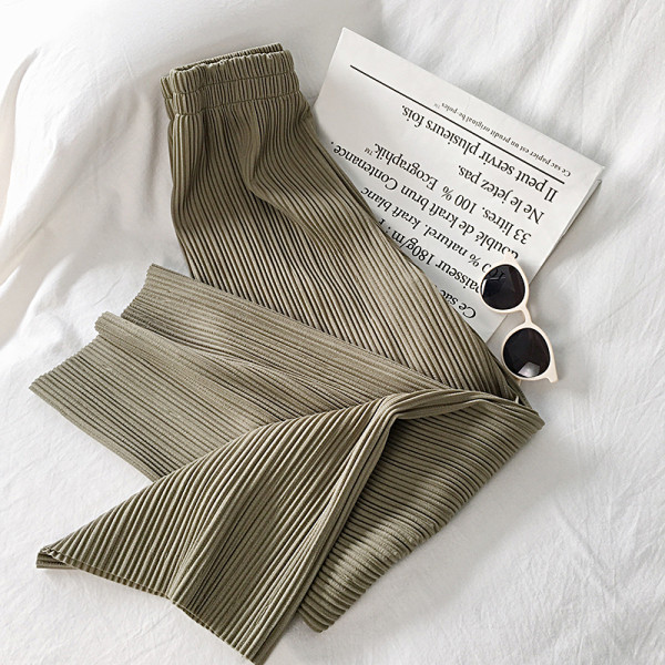 Aktuelne ženske plisirane hlače sa elastičnim strukom