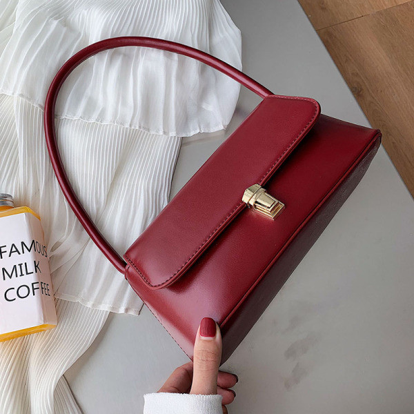 Ρετρό στυλ γυναικεία τσάντα ώμου με μεταλλικό κούμπωμα