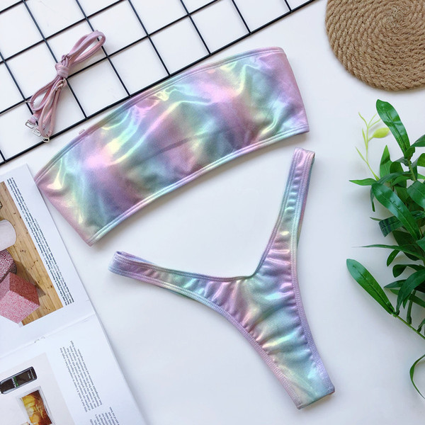 Kaheosaline ussimustri ja paelaga ülaosaga ujumistrikoo