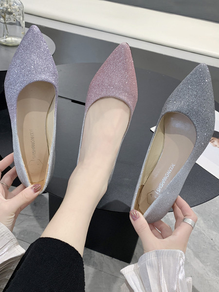 Új modell fényes cipő alacsony talppal hegyes modell