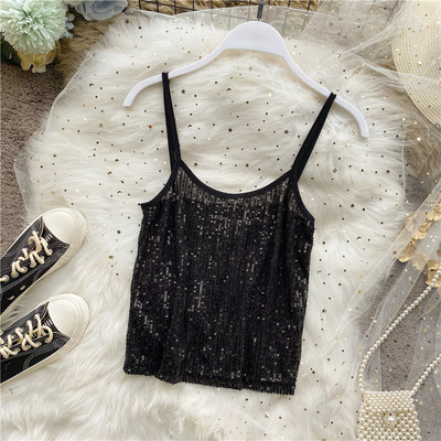 Női felső vékony pántokkal és flitterekkel