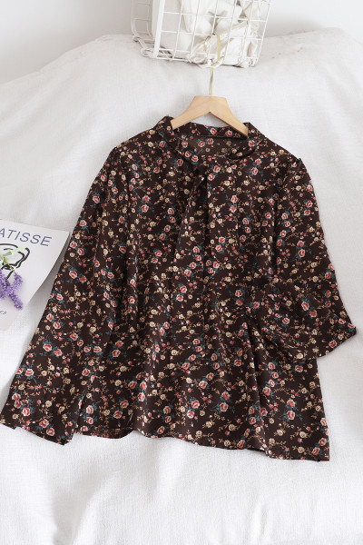 Modern női ing szalaggal és virágmintával retro stílusban