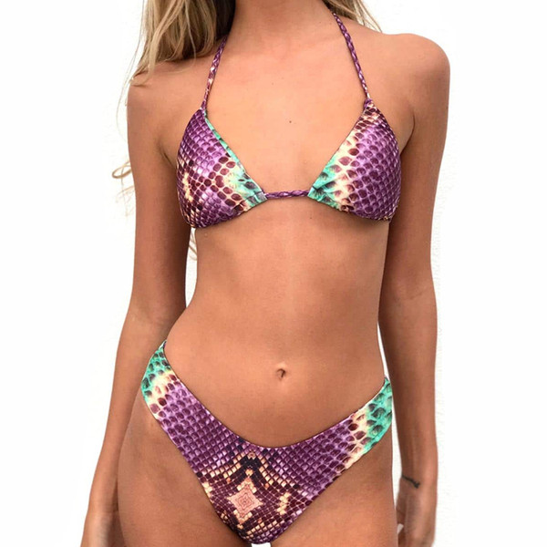 Многоцветен бански костюм с животински десен и триъгълно горнище