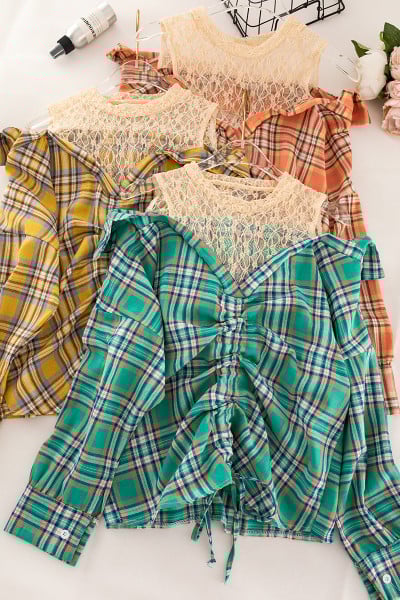 Дамска карирана риза с връзки и дълъг ръкав 