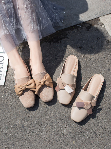 Дамски ежедневни чехли нов модел от еко кожа с панделка - два модела