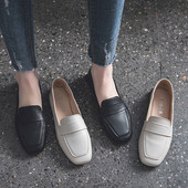 Női bőr mokaszin alacsony talpú sima modellel