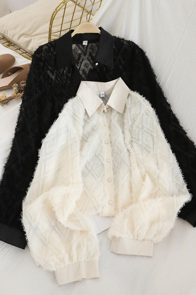 Modern női ing klasszikus gallérral és gombokkal