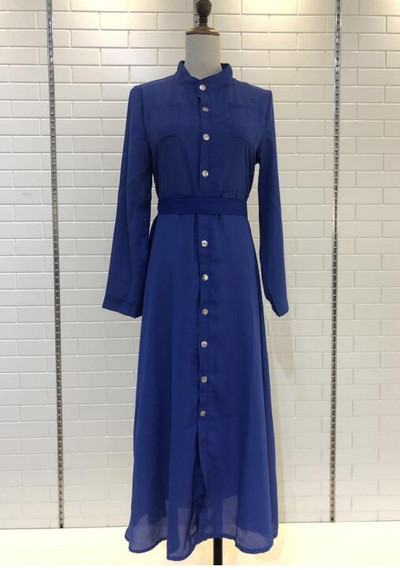 Moderna ženska duga haljina s gumbima i vezicama u struku