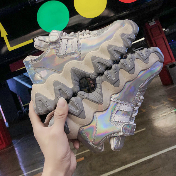 Ženske moderne tenisice s visokim grubim potplatom s vezicama