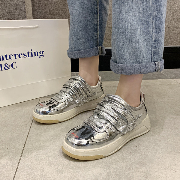 Εκο δερμάτινα αθλητικά μοντέρνα γυναικεία  παπούτσια