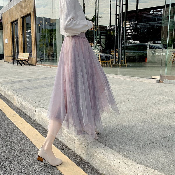 Modern női szoknya tüll és gumírozással, magas derékkal