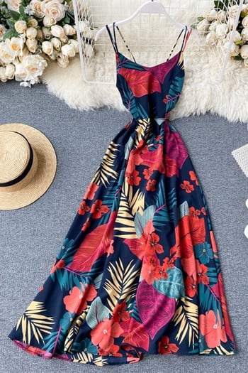 Μακρύ γυναικείο φόρεμα  με floral print και λεπτή τιράντα 