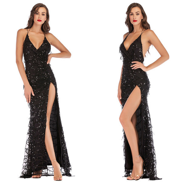 Елегантна дълга дамска рокля с дълбоко V-образно деколте и пайети