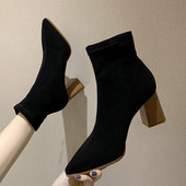 Заострен модел дамски боти с висок дебел ток - тип чорапи