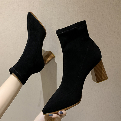 Заострен модел дамски боти с висок дебел ток - тип чорапи