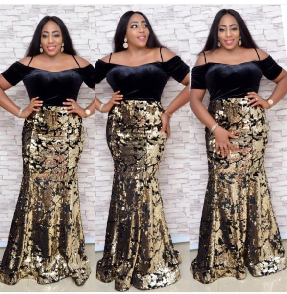 Stiilne paljaste õlgade ja litritega naiste pikk kleit