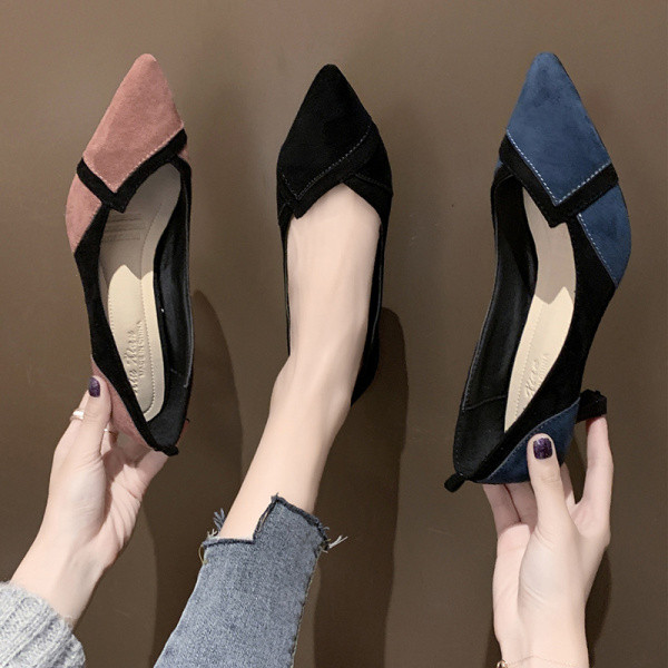 Moodsad õhukeste kontsadega naiste kingad – terava otsaga mudel