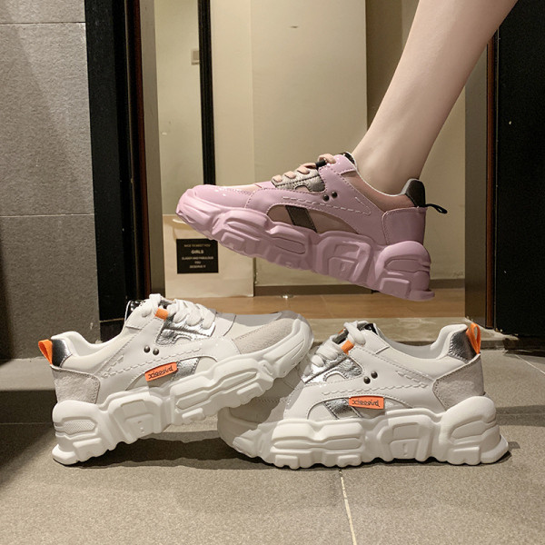 Moodsad kõrge kareda tallaga naiste tossud