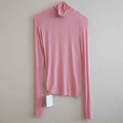 Актуално дамско есенно поло от тънко претиво