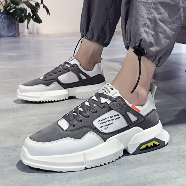 Új modern férfi tornacipő fűzős durva talppal