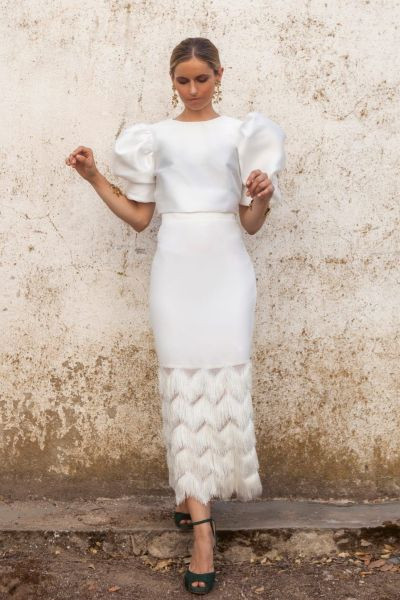 Uue mudeli naiste kaheosaline komplekt koos seeliku ja pluusiga