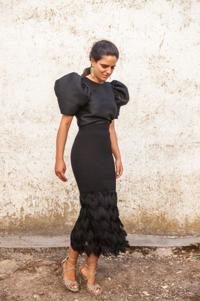 Uue mudeli naiste kaheosaline komplekt koos seeliku ja pluusiga