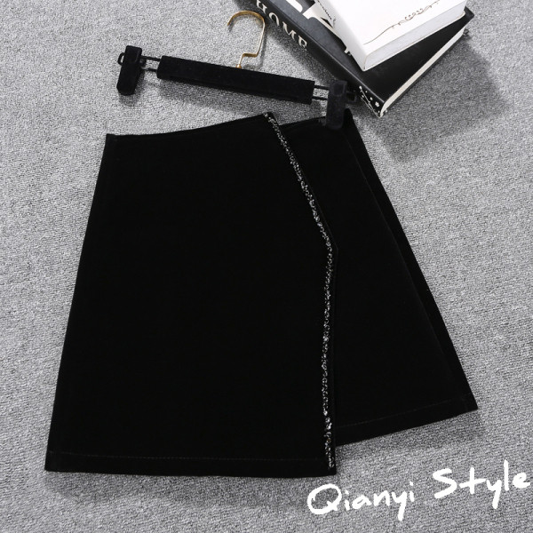 Naiste kõrge vöökohaga sametseelik - retro stiilis