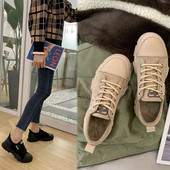 Naiste vabaaja seemisnahast tossud