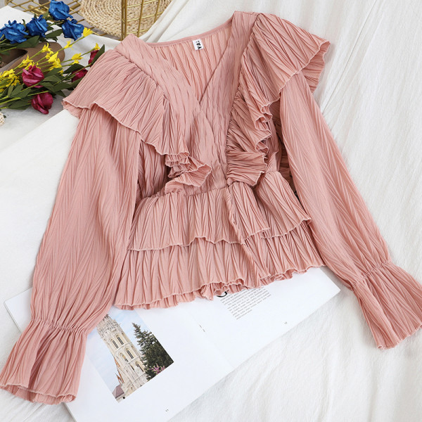 Moodne naiste plisseeritud särk ja V-kaelus