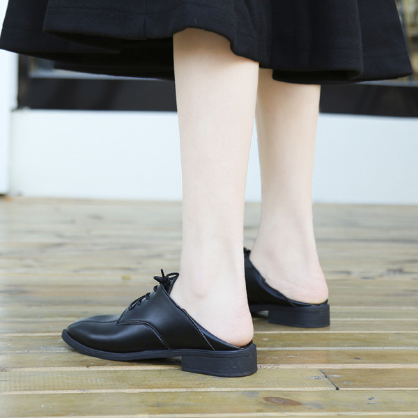 Naiste vabaajajalatsid ökonahast, paeltega tavaline mudel